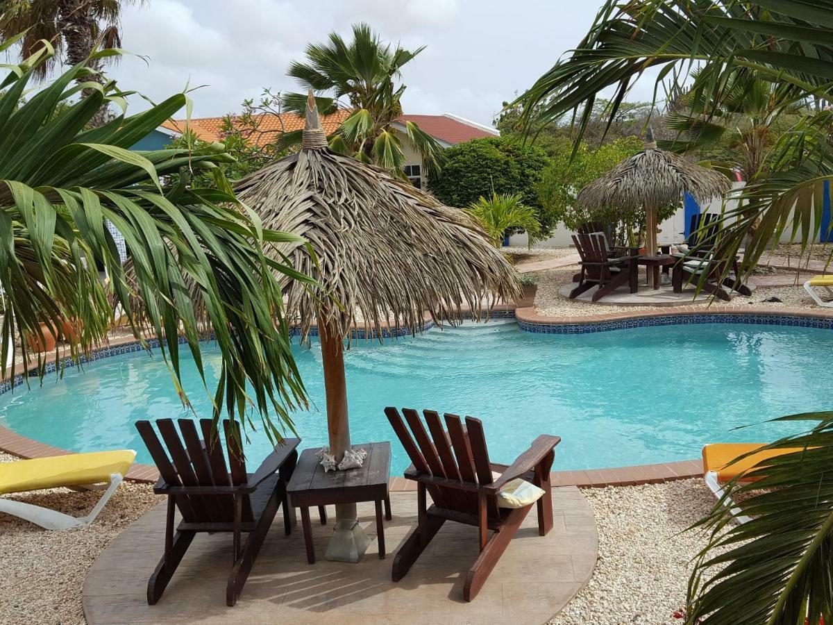 Hacienda Wayaca Apartments Ораньестад Экстерьер фото